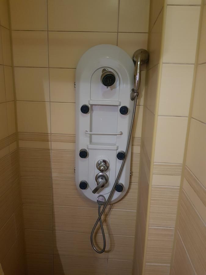Pansion Basa Hotell Ustikolina Exteriör bild
